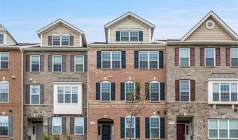 2769 Ashcombe Dr, Ann Arbor, MI 48105