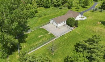 W3549 CENTER VALLEY Road, Appleton, WI 54913