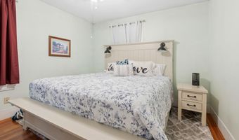 434 Donald St, Bedford, NH 03110