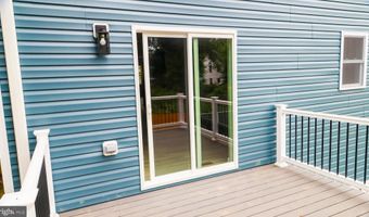 8906 CHESTNUT Ave, Bowie, MD 20720