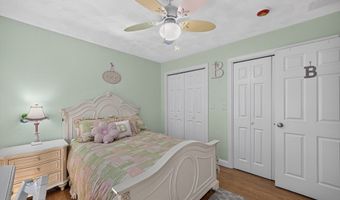40 Adelman Rd, Billerica, MA 01821
