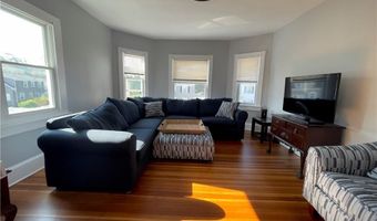 60 Berkeley Ave 2, Newport, RI 02840