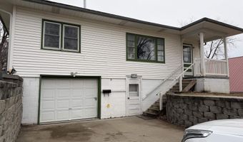 904 Oak St, Atlantic, IA 50022