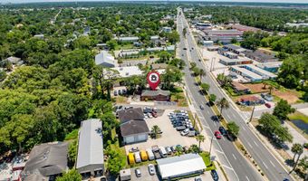 1887 MAYPORT Rd, Atlantic Beach, FL 32233