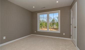 24 Cassidy Trl, Coventry, RI 02816