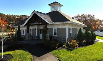 1 Longview Dr 401, Atkinson, NH 03811