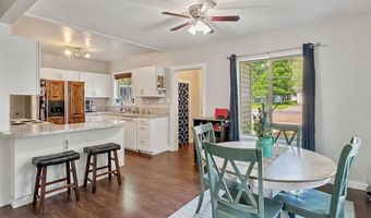 566 JEFFERSON St, Afton, WY 83110