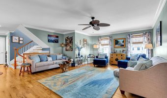 21 W Magnolia Ave, Beach Haven, NJ 08008