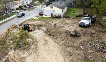 Hedley Avenue, Johnston, RI 02919