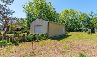 14 MAIN St, Frankford, DE 19945