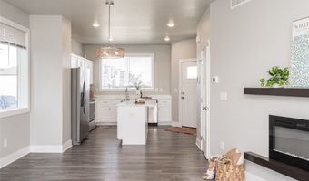 3901 NE 6th St, Ankeny, IA 50021
