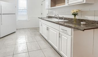 517 Brooks St, Bridgeport, CT 06608