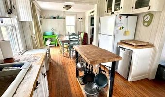 545 Center Rd, Block Island, RI 02807