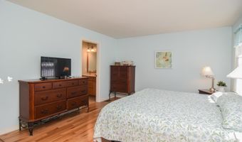 22 Sargent Rd, Brookline, NH 03033