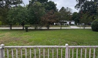 724 Saint Paul Rd, Camden, SC 29020