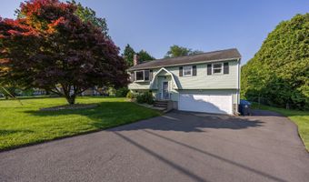 272 Westwoods Ter, Bristol, CT 06010