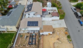 206 S Wisconsin St, Fallbrook, CA 92028