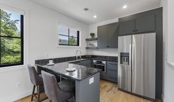 310 GOODLOE Ln, Afton, VA 22920