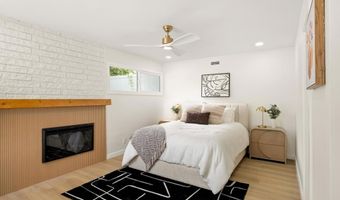 4936 Mount Elbrus Dr, San Diego, CA 92117