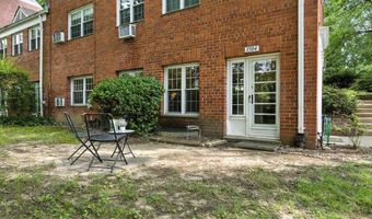 3504 MARTHA CUSTIS Dr 315, Alexandria, VA 22302