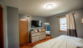 610 N Lantry St, Algona, IA 50511