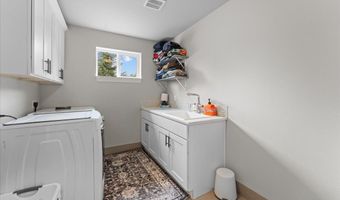 16294 HUNTER Ave, Oregon City, OR 97045