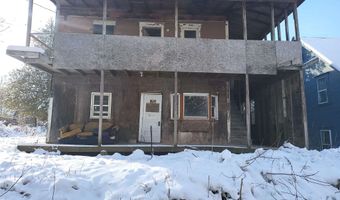 8 McHugh Rd, Barre, VT 05641