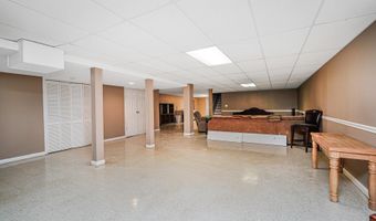 27 Southview Ter S, Middletown, NJ 07748