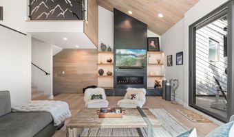 665 Deer Blvd J, Avon, CO 81620