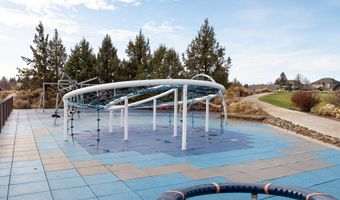 62905 DANIEL Rd, Bend, OR 97701