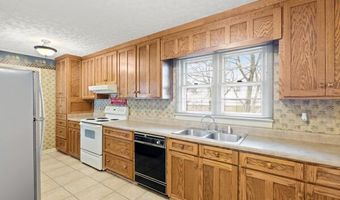 130 Cherokee Cir, Benton, TN 37307