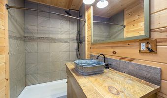 333 Smithfield Rd, Belgrade, ME 04917