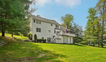 2 Logans Way, Danbury, CT 06811