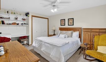 8634 NE 27th Ave, Altoona, IA 50009
