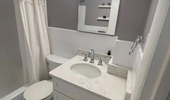 4343 CHERRY HILL Rd 201, Arlington, VA 22207