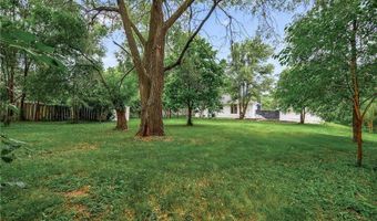 729 40th Ln, Anoka, MN 55303