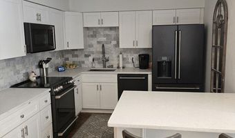 106 13th St 223, Boston, MA 02129
