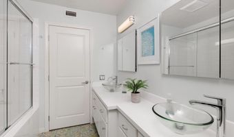 675 Sierra 15, Solana Beach, CA 92075