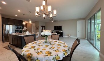 6085 HIDDEN BRANCH Dr, Apollo Beach, FL 33572