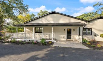 7324 AUBURN St, Annandale, VA 22003