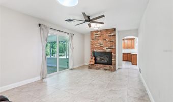 42116 E LAKEVIEW Dr, Altoona, FL 32702