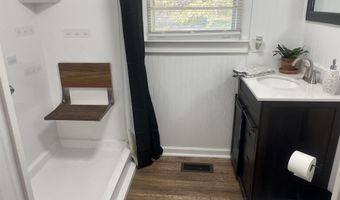 506 6th St NE, Arab, AL 35016