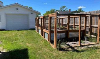 22 Dogwood Blvd, Babbitt, MN 55706