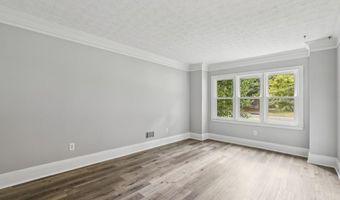 5354 Fox Hill Dr, Peachtree Corners, GA 30092