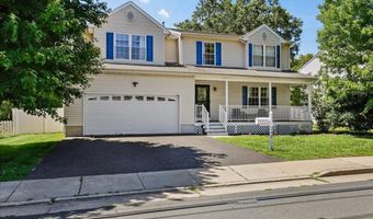 248 Church St, Belford, NJ 07718