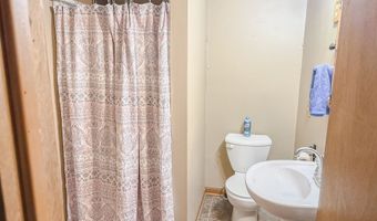 518 NE 3rd St, Ankeny, IA 50021