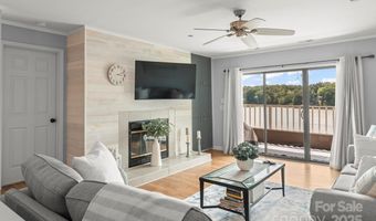 9817 Emerald Point Dr 5, Charlotte, NC 28278