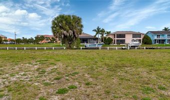 2818 2814 MAGDALINA Dr, Punta Gorda, FL 33950