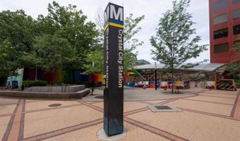 1101 S ARLINGTON RIDGE Rd 212, Arlington, VA 22202