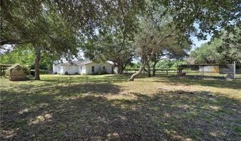912 S 7th St, Aransas Pass, TX 78336
